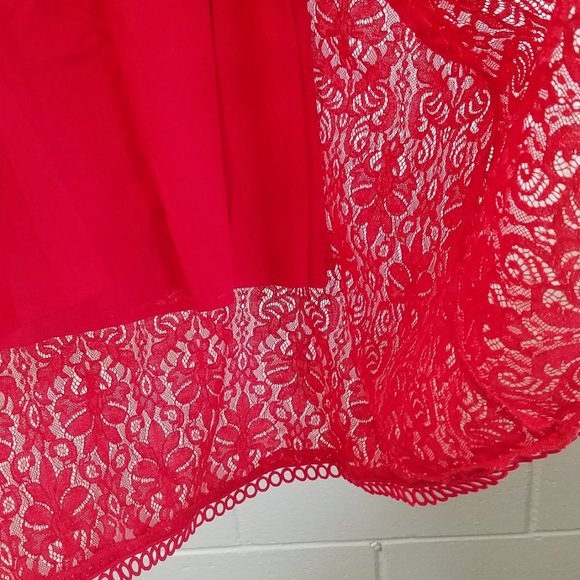 Red Lace Dress, Below the Knee METISU M NWT - Picture 7 of 11